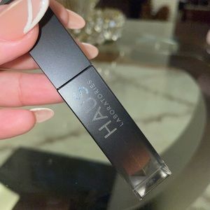 Haus Labs Liquid Eyeshadow in Aphrodite